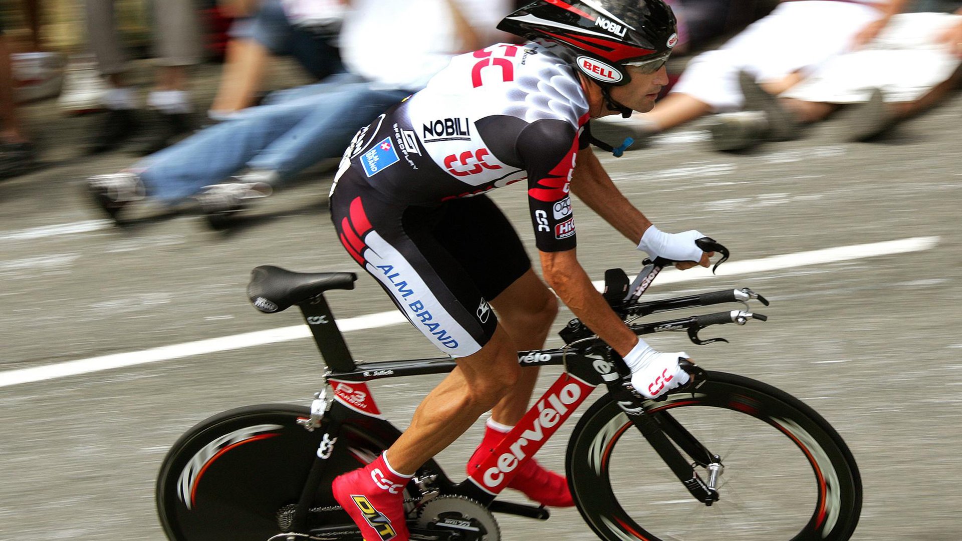 华体会官网介绍-哈登孤军奋战!快船双星轮休迎战七连胜雷霆,哈登vs快船集锦